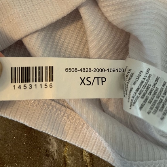 Aeropostale XS White Ribbed T-Shirt 5 Button Placket - Picture 9 of 14